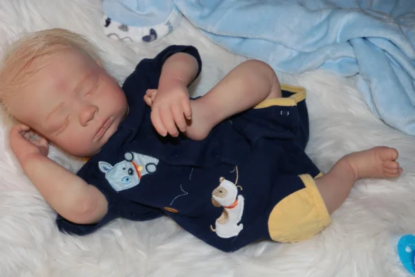 Custom Made Baby from Bountiful Baby Realborn Collection   - Image 3