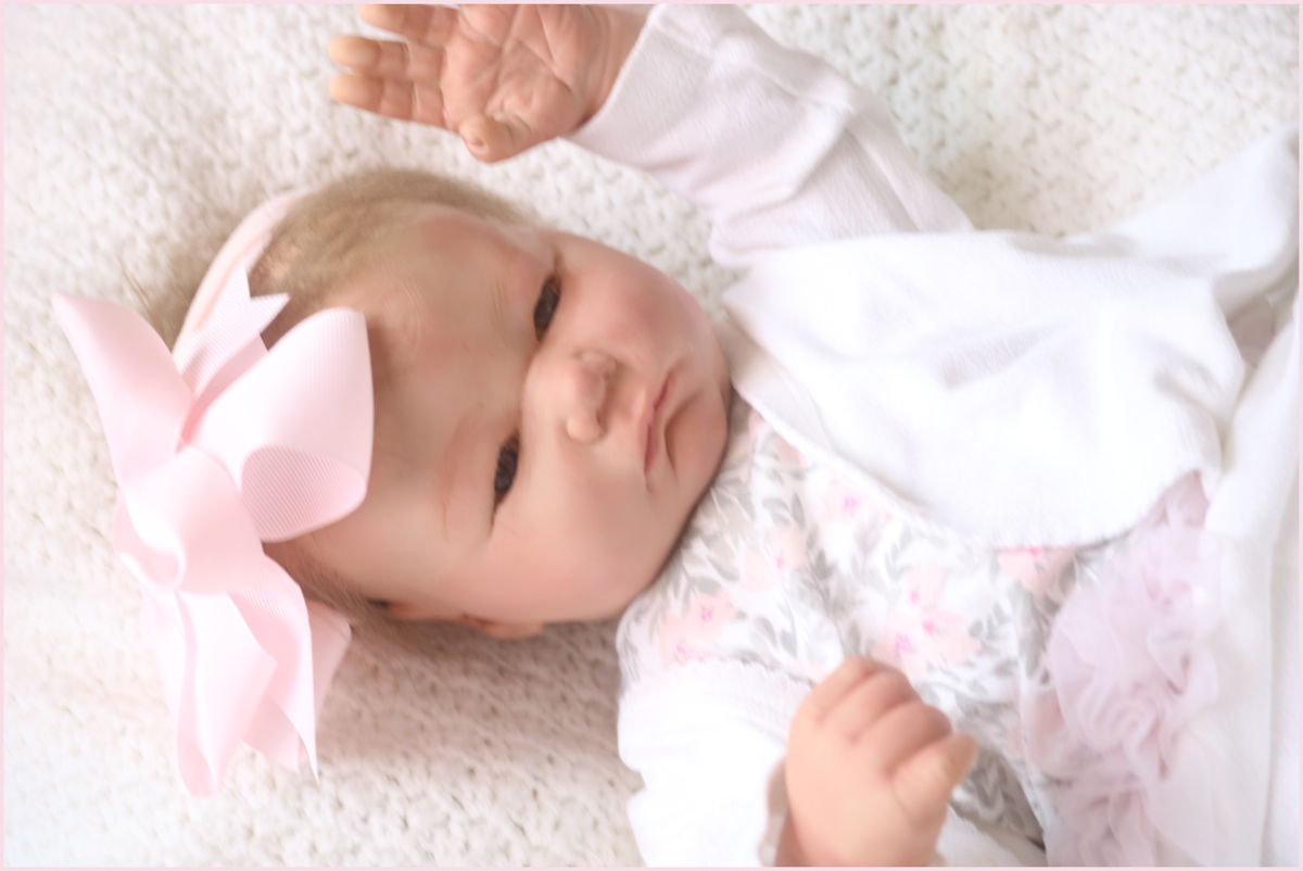Danielle Landon ~ Reborn "Landon Awake"~ 21 Inch Baby Girl Doll - Image 7